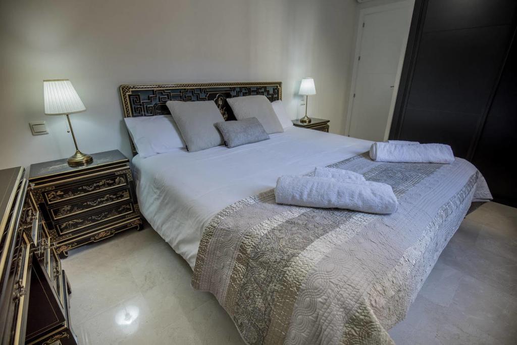 Apartamento Calle Sierpes Σεβίλλη Εξωτερικό φωτογραφία